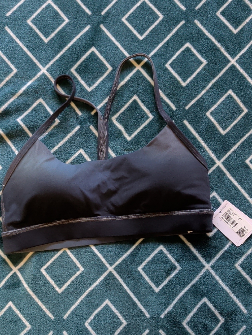 Lululemon Flow Y nulu bra